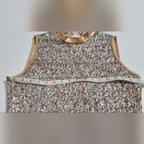 Sequin golden trim dance costume crop top - Picture 10 of 10